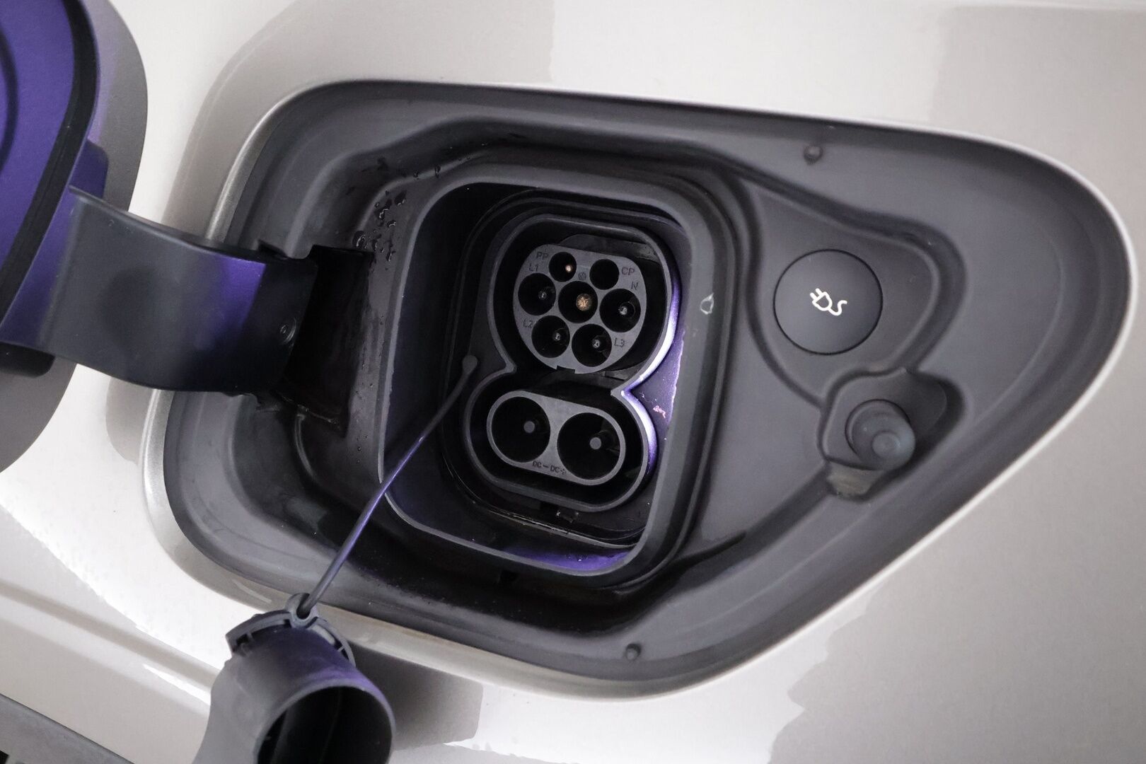 Polestar 2 2021 Long Range Dual Motor Performance, 300kW, 78kWh - ACC | ILP | Koukku / Pixel LED /  H/K / 360-Kamera | Lasikatto | H/K | Muistipenkki | Keyless | Apple&Android | Kahdet Renkaat |