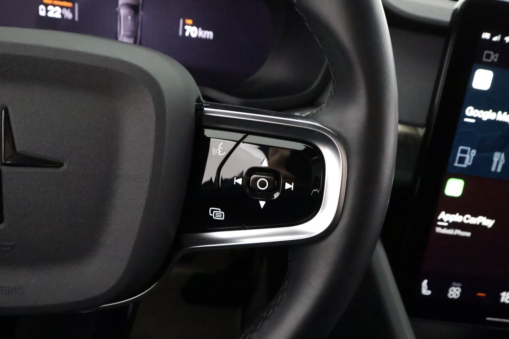 Polestar 2 2021 Long Range Dual Motor Performance, 300kW, 78kWh - ACC | ILP | Koukku / Pixel LED /  H/K / 360-Kamera | Lasikatto | H/K | Muistipenkki | Keyless | Apple&Android | Kahdet Renkaat |