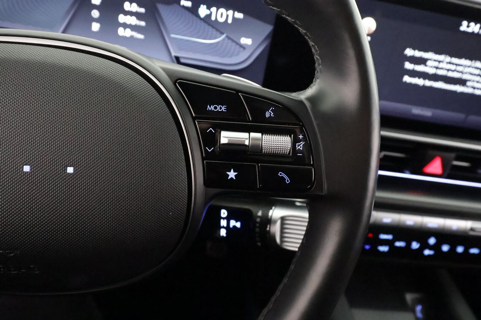 HYUNDAI IONIQ 6 2023 77 kWh 229 hv Ultimate - | ACC | ILP | HUD | 360° | BOSE | Kattoluukku | Ilmastoidut relax nahat | Muistipenkki | Matrix-LED | Kamerapeilit | HDA | V2L | Merkkihuollot | 