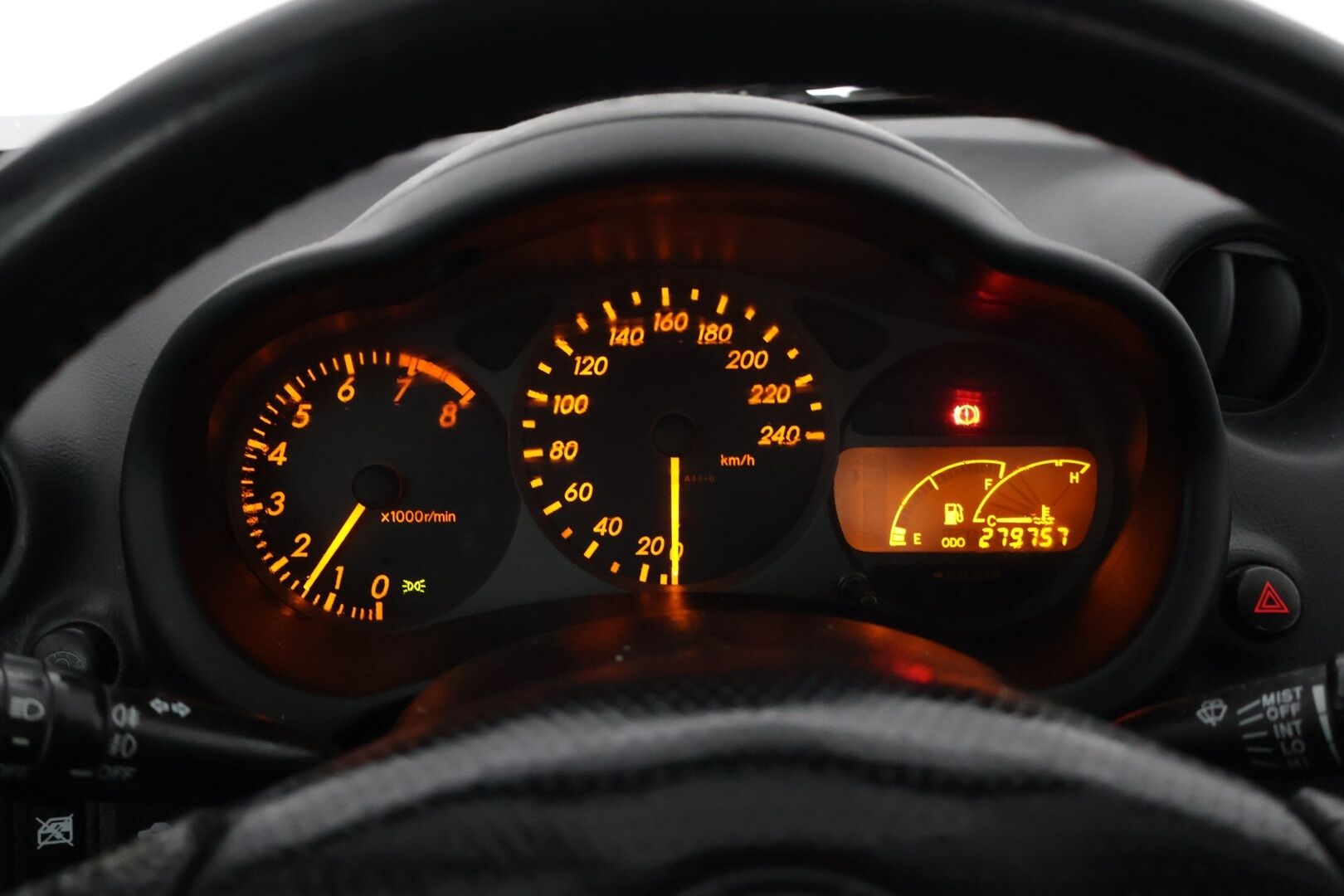 Toyota Celica 2005 2D CELICA LIFTBACK 1.8 - *YritysOutlet - Myydään vain yrityksille* / 2x hyvät renkaat / hyvät huollot / Ruostesuojattu*