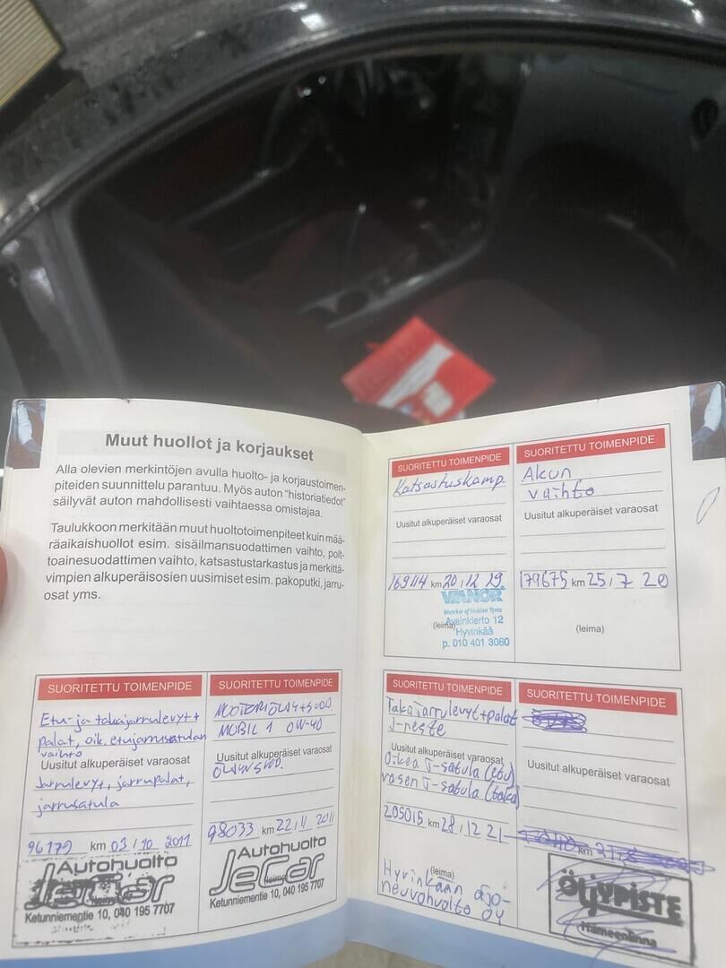 Toyota Celica 2005 2D CELICA LIFTBACK 1.8 - *YritysOutlet - Myydään vain yrityksille* / 2x hyvät renkaat / hyvät huollot / Ruostesuojattu*