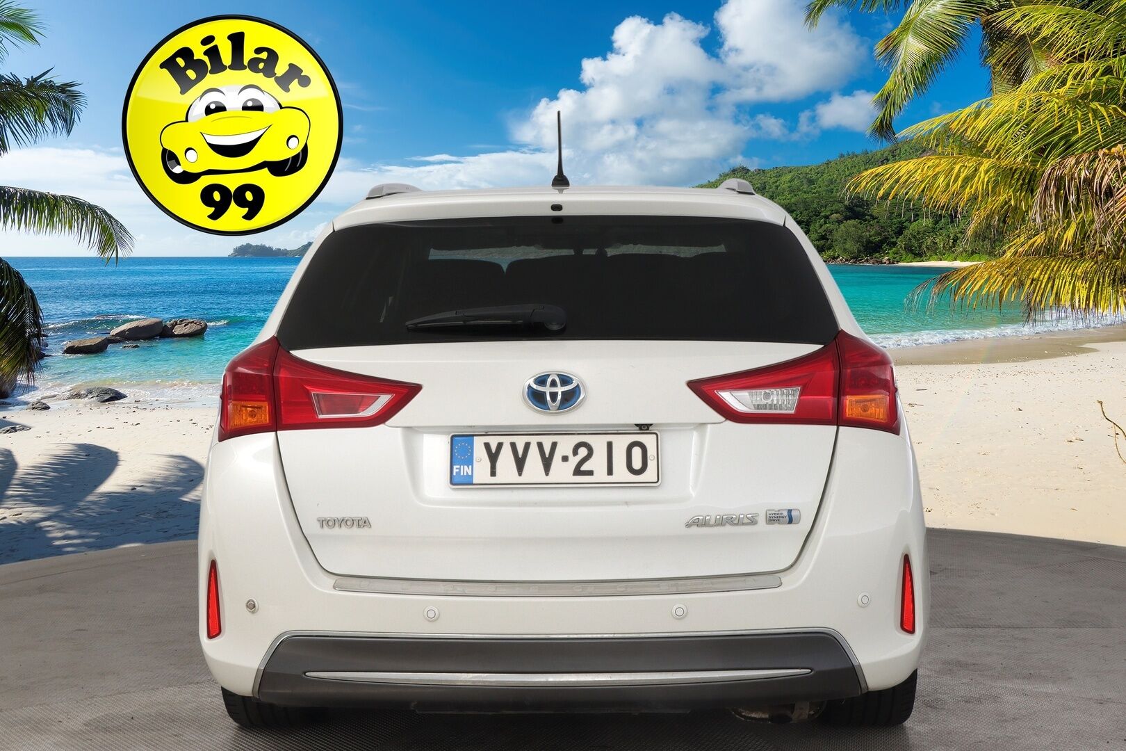 Toyota Auris 2013 Touring Sports 1,8 Hybrid Premium***MYYDÄÄN HUUTOKAUPAT.COM*** - ***MYYDÄÄN HUUTOKAUPAT.COM!***
