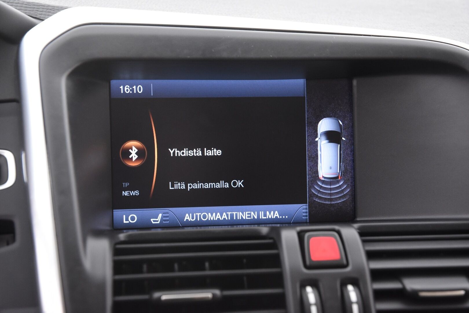 Volvo XC60 2014 D4 AWD Business Summum aut - | Adaptiivinen vakkari | Webasto | Koukku | Kahdet renkaat+vanteet | Peruutustutka | BLIS | Xenon valot |