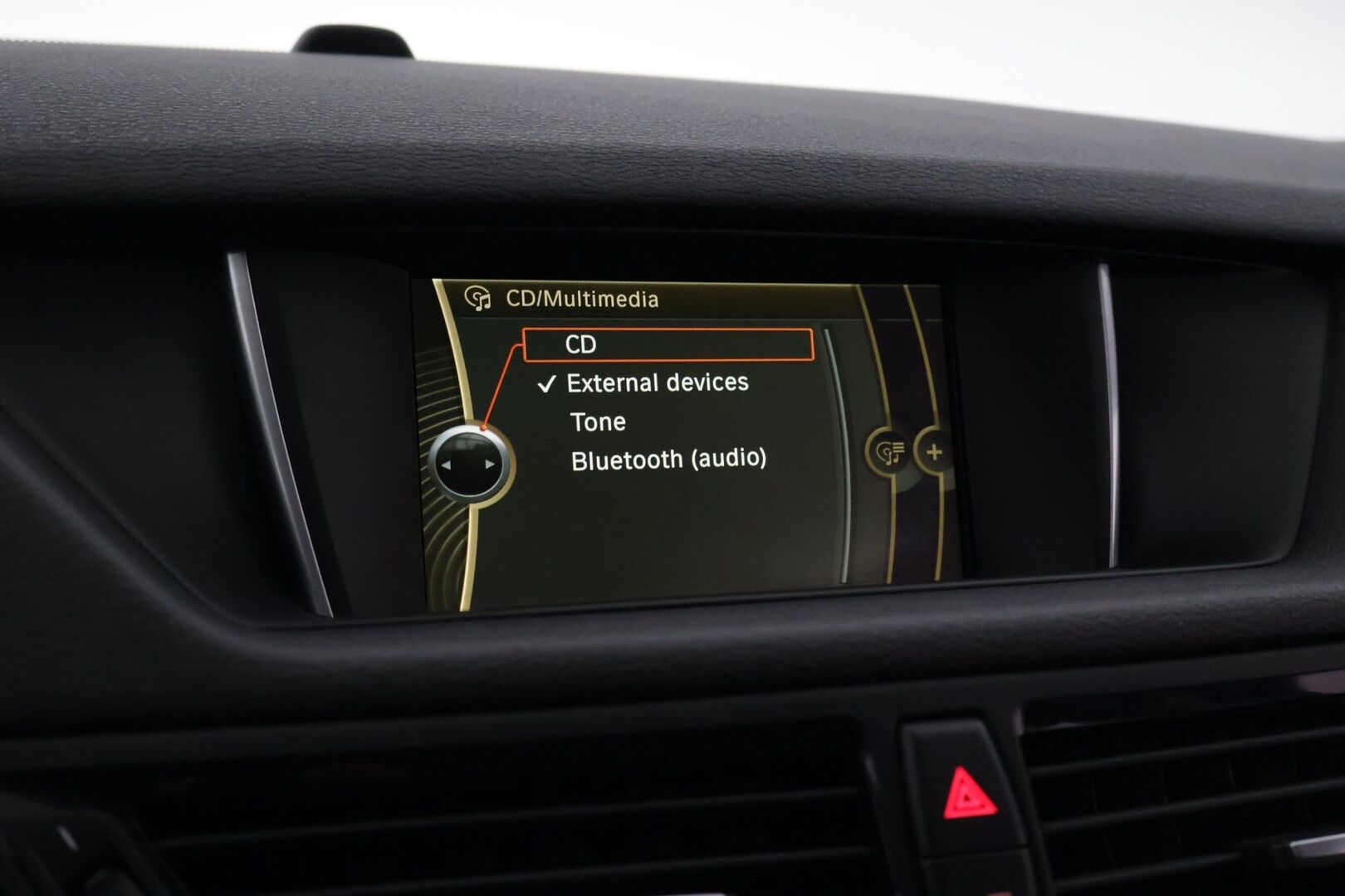 BMW X1 2013 xDrive18d TwinPower Turbo A E84 Limited Navi Edition xLine *Koukku / HiFi / Vakkari / Kamera / Tutkat / LED-lisävalo* - Siistikuntoinen Suomiauto / Juuri huollettu