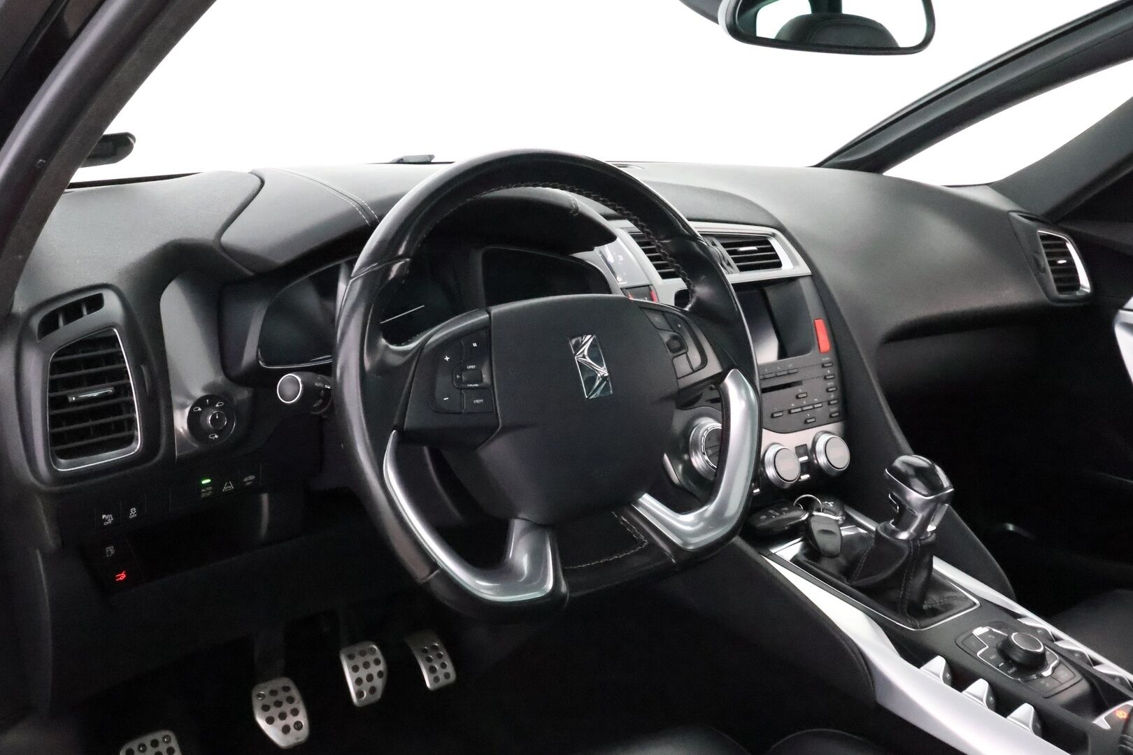 Citroen DS5 2013 THP 200 Sport Chic MYYDÄÄN HUUTOKAUPAT.COM! - MYYDÄÄN HUUTOKAUPAT.COM!