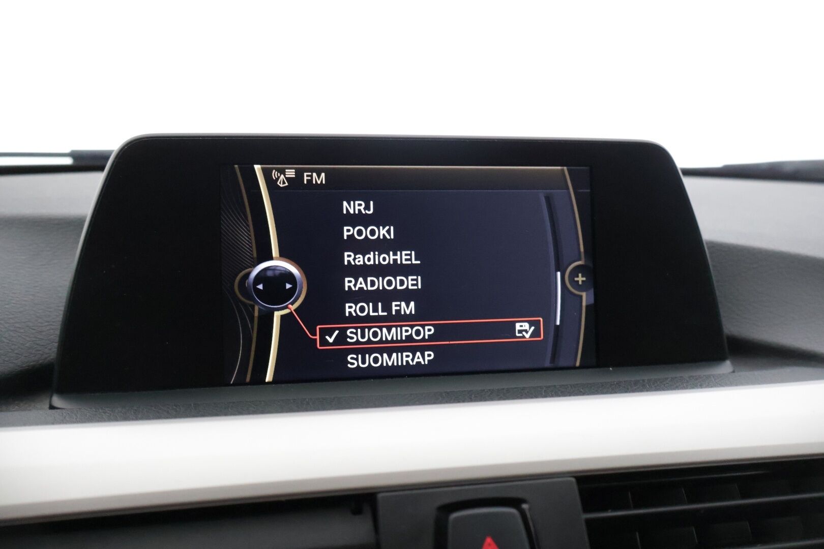 BMW 316 2013 TwinPower Turbo A F31 Touring Limited Navi Edition * Navi / Tutkat / Bluetooth / Vakkari / Lohkolämmitin * - * Juuri katsastettu / Suomi-auto *