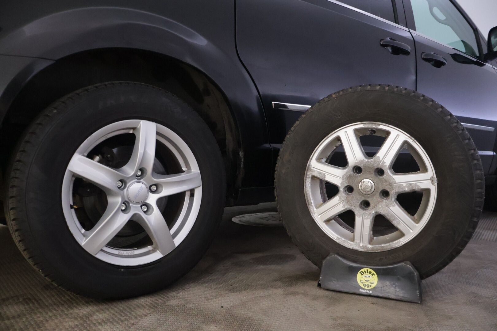 Chrysler GRAND VOYAGER 2011 CRD A6 - | 7-P. | Ilmastointi | Juuri Katsastettu | Todella Vähän Ajettu | 