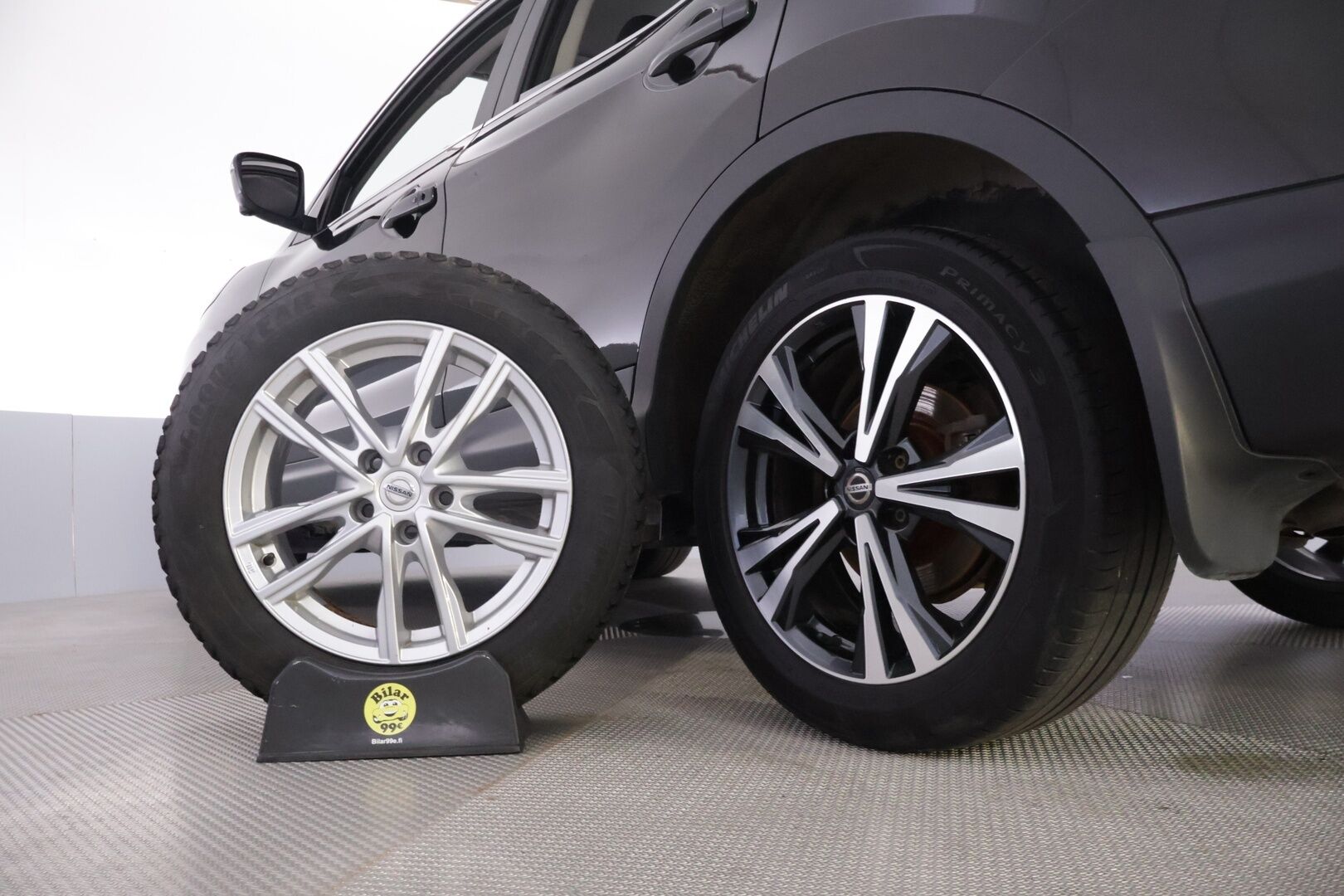 Nissan Qashqai 2020 DIG-T 160 N-Connecta 2WD 6M/T - l Suomi-auto l 360° Kamera l Pysäköintitutkat l KeyLessGo l Vetokoukku l 2x renkaat ja vanteet l