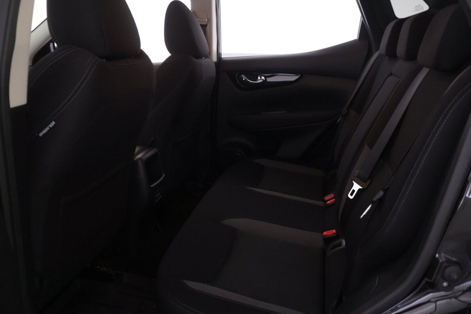 Nissan Qashqai 2020 DIG-T 160 N-Connecta 2WD 6M/T - l Suomi-auto l 360° Kamera l Pysäköintitutkat l KeyLessGo l Vetokoukku l 2x renkaat ja vanteet l