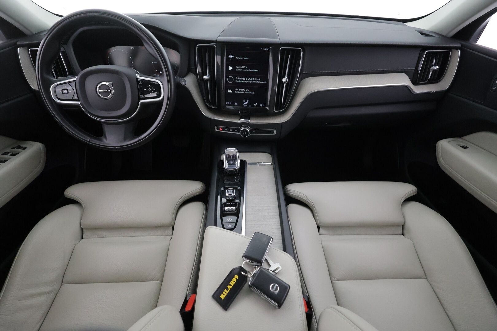 Volvo XC60 2020 T8 TwE AWD Inscription Aut - | ACC | Webasto | Koukku | Panorama | Sähkönahat | Muistipenkki | Full-LED | P.kamera | Pilot Assist | BLIS | Keyless | 2x renkaat aluin |