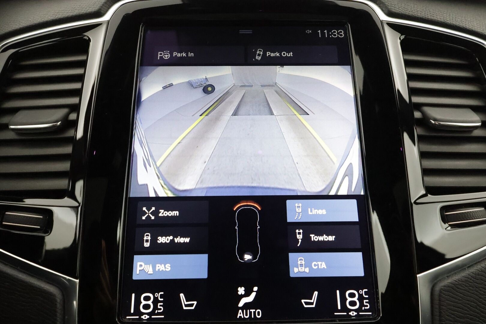 Volvo XC90 2018 T8 Twin Engine AWD R-Design aut - 3,99 % KORKOTARJOUS TÄHÄN AUTOON - 7-P / Webasto / Pilot Assist / Panorama / 360° Kamera / Koukku / Nahka-alcantara Sporttipenkit Muistilla / KeylessGo / 2x renkaat