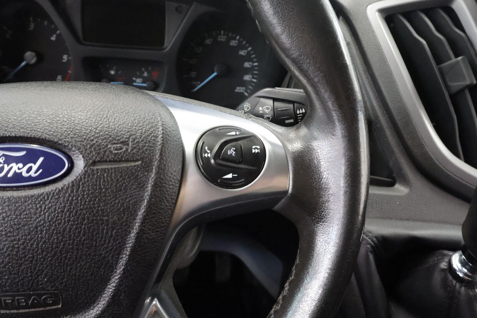 Ford Transit 2018 Van 350 2,0 TDCi 170 hv M6 Etuveto Trend L3H2 4,71 - | Koukku | P.Kamera | Vakkari | Lohkolämmitin | ALV | Bluetooth | Apple&Android | Kahdet renkaat |