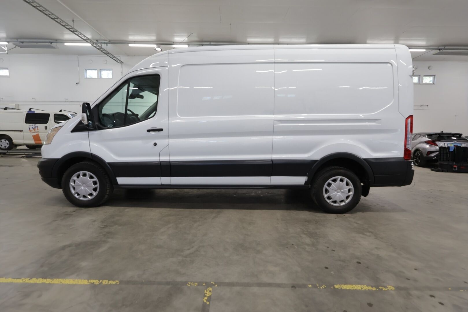Ford Transit 2018 Van 350 2,0 TDCi 170 hv M6 Etuveto Trend L3H2 4,71 - | Koukku | P.Kamera | Vakkari | Lohkolämmitin | ALV | Bluetooth | Apple&Android | Kahdet renkaat |
