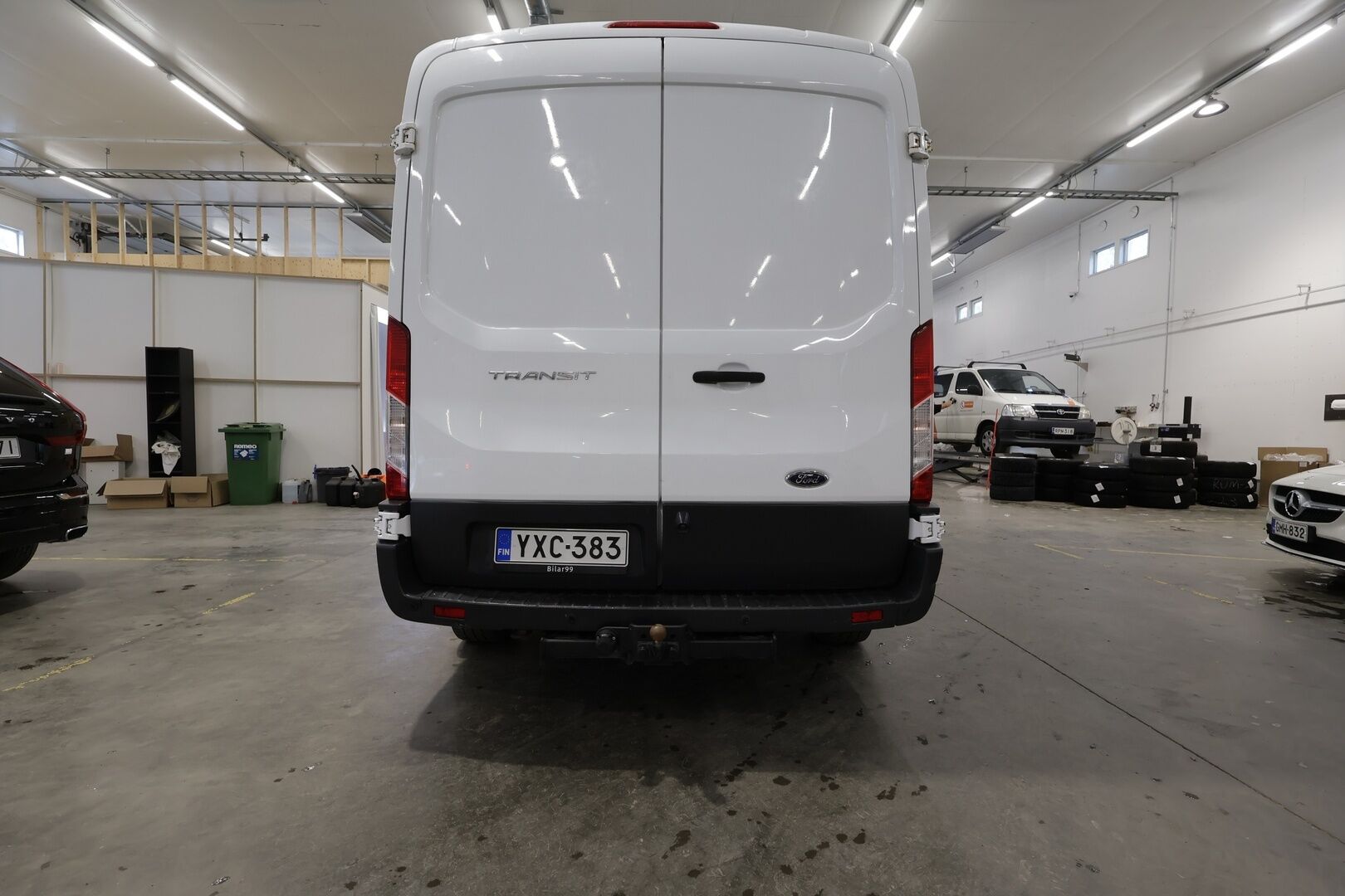 Ford Transit 2018 Van 350 2,0 TDCi 170 hv M6 Etuveto Trend L3H2 4,71 - | Koukku | P.Kamera | Vakkari | Lohkolämmitin | ALV | Bluetooth | Apple&Android | Kahdet renkaat |