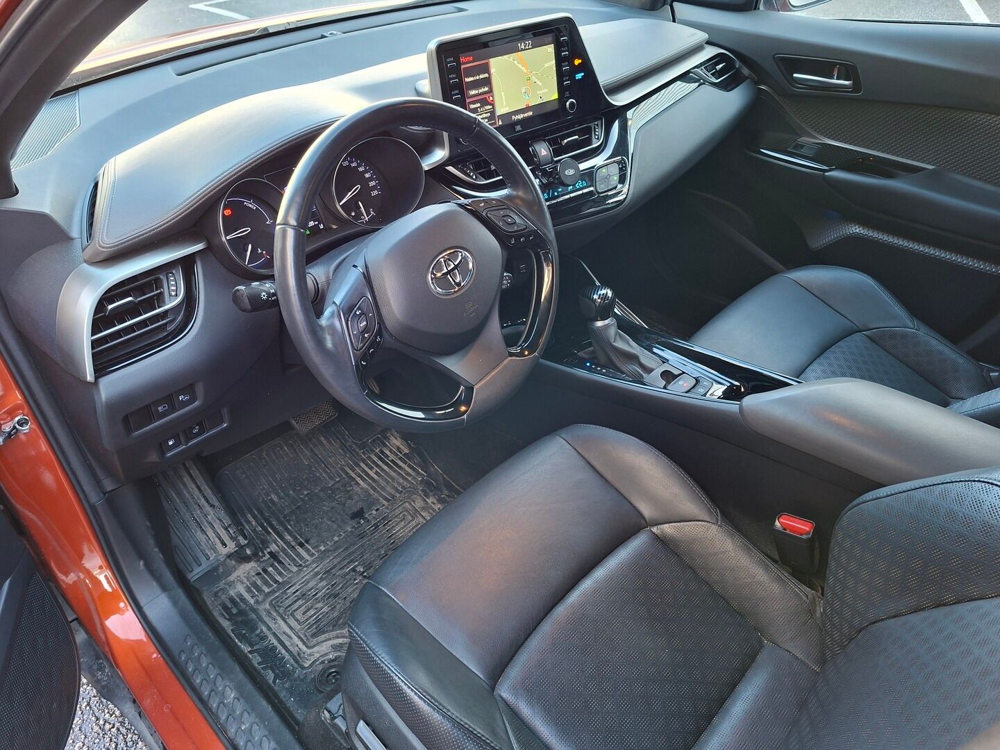 Toyota C-HR 2020 2,0 Hybrid Limited Launch Edition - Suomiauto | ACC | JBL | Nahkasisusta | Sähköpenkit | Peruutuskamera | LDA | BLIS | KeylessGo | Juuri tullut Tampereelle! - KORKO VAIN 3,99 %