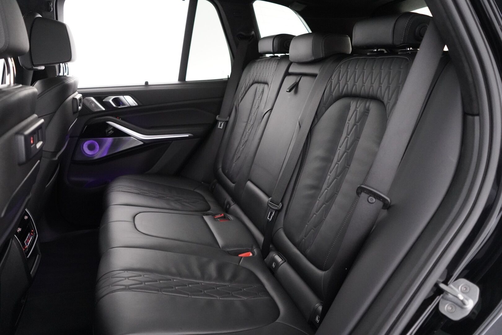 BMW X5 2020 G05 xDrive45e A M-sport * B&W / HUD / ACC / Comfort-nahat / Koukku / 360-kam / Laser / Panorama / Soft Close * - Suomi-auto / SoH 90.5% / 2x Vanteet / Merkkihuoltohistoria