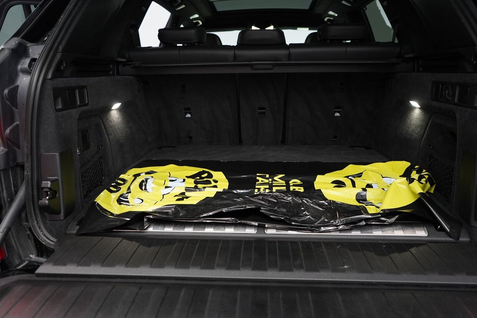 BMW X5 2020 G05 xDrive45e A M-sport * B&W / HUD / ACC / Comfort-nahat / Koukku / 360-kam / Laser / Panorama / Soft Close * - Suomi-auto / SoH 90.5% / 2x Vanteet / Merkkihuoltohistoria