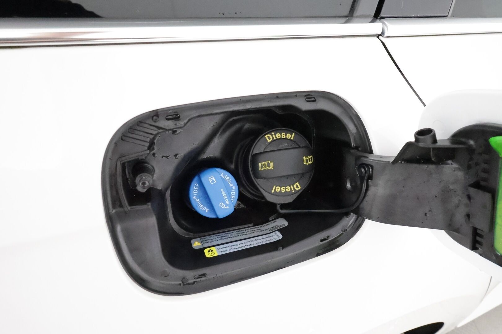 Skoda Superb 2020 Combi 2,0 TDI 150 Style DSG Autom. * Webasto / Adapt.Vakkari / Canton Audio / Matrix LED / Koukku / Muistipenkki / Peruutuskamera - 1-om Suomi-auto / Kahdet renkaat / Merkkihuollettu / Supervarusteet!