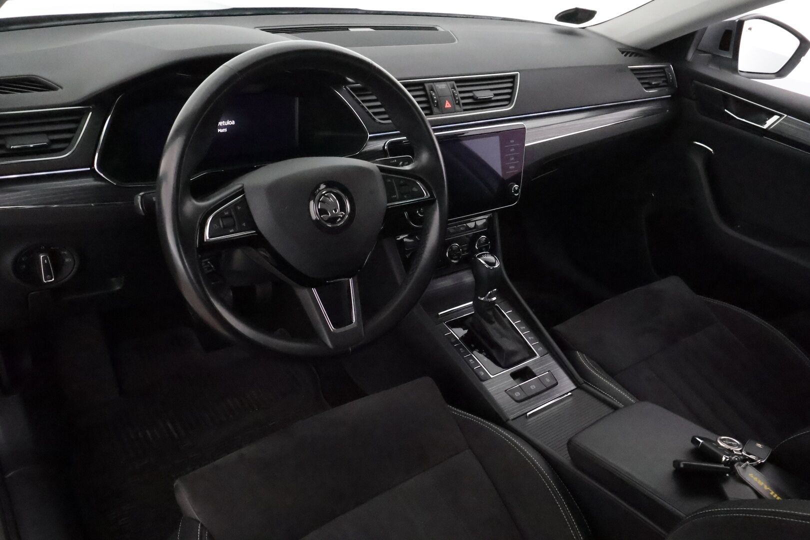 Skoda Superb 2020 1,4 TSI PHEV Style iV DSG *Digimittaristo / ACC / Webasto / Muistipenkki / Koukku / P.kamera* - Merkkihuollettu / Matrix LED / Keyless / Apple&Android / Skoda Sound System