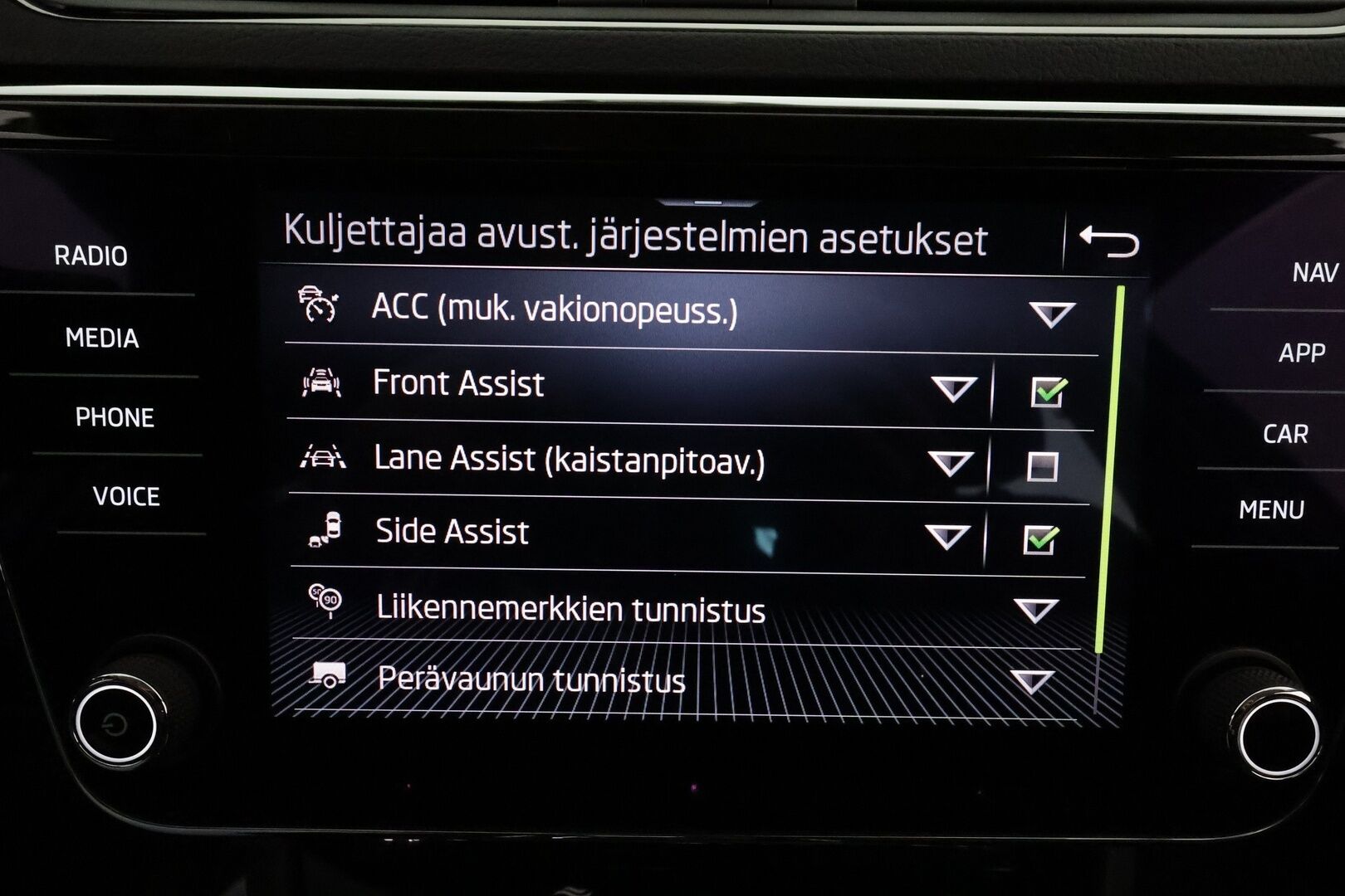 Skoda Superb 2020 1,4 TSI PHEV Style iV DSG *Digimittaristo / ACC / Webasto / Muistipenkki / Koukku / P.kamera* - Merkkihuollettu / Matrix LED / Keyless / Apple&Android / Skoda Sound System