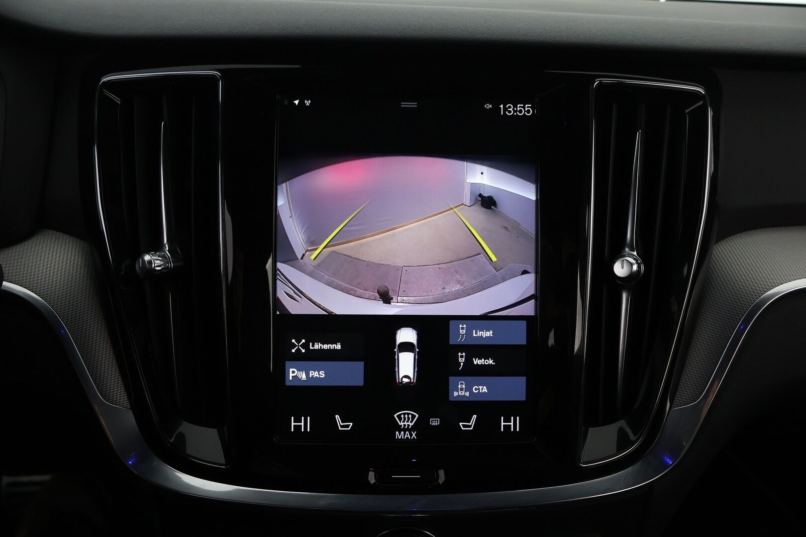 Volvo V60 2020 T8 TwE AWD Business R-Design aut - Suomiauto / Webasto / Adapt.Vakkari / Vetokoukku / Peruutuskamera / Sensus Navi / BLIS / Nahka-Alcantara / Huippuvarusteet / Jakopää juuri tehty!