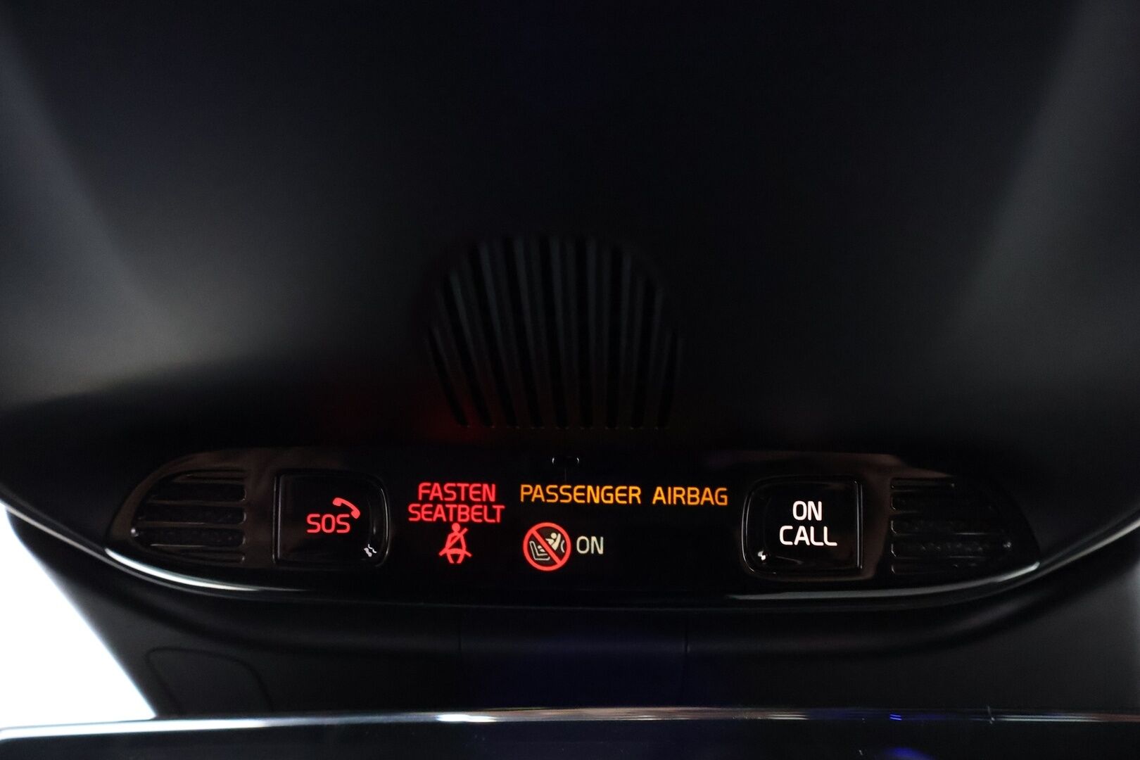Volvo V60 2020 T8 TwE AWD Business R-Design aut - Suomiauto / Webasto / Adapt.Vakkari / Vetokoukku / Peruutuskamera / Sensus Navi / BLIS / Nahka-Alcantara / Huippuvarusteet / Jakopää juuri tehty!