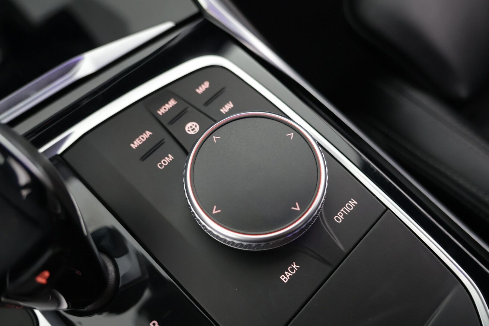 BMW 330 2019 G20 Sedan 330e Business M Sport *Acc / Harman & Kardon / Laser valot / 360-Kamera!* - Todella kovat varusteet / Harvinainen ulkoväri / Hyvin pidetty!