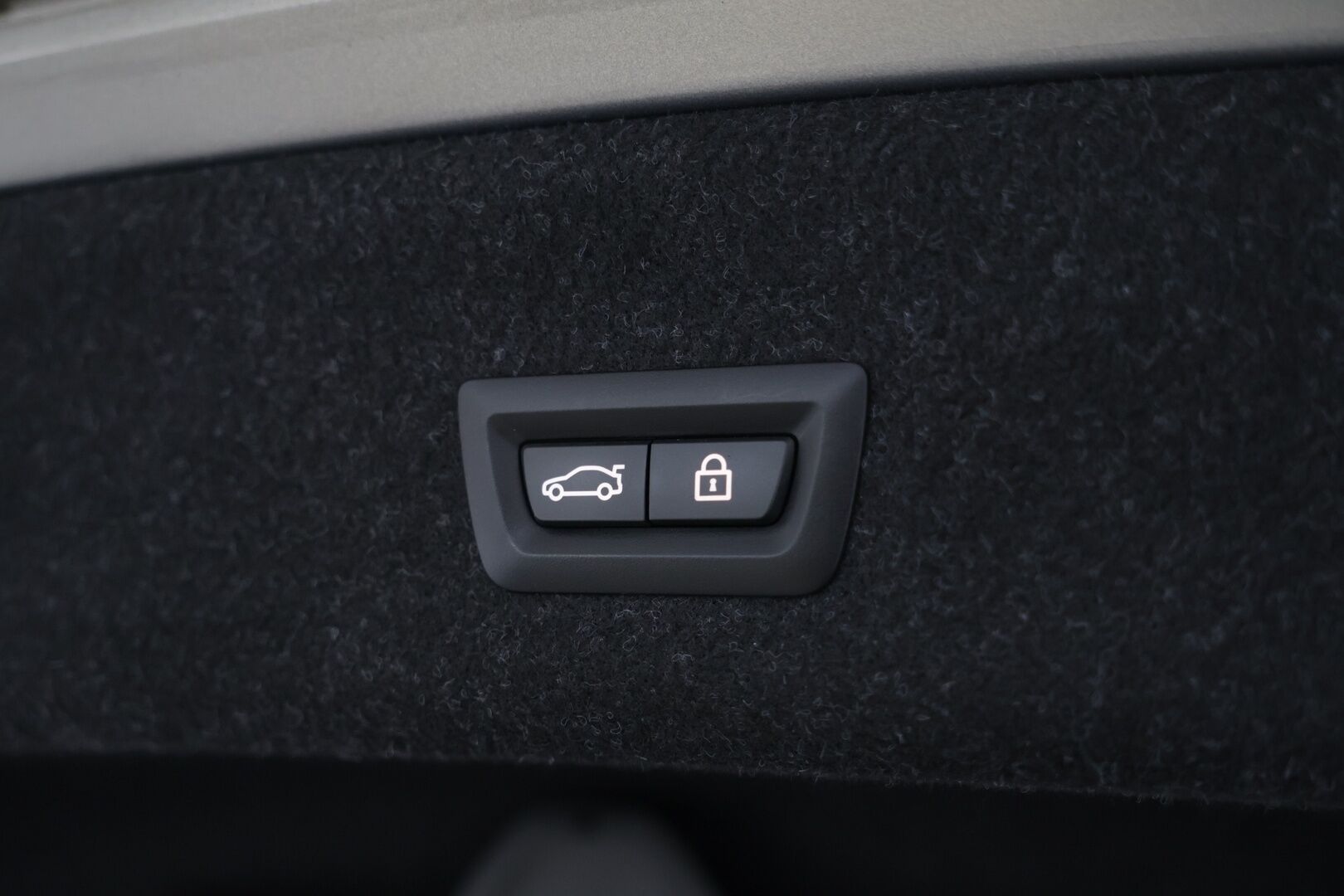 BMW 330 2019 G20 Sedan 330e Business M Sport *Acc / Harman & Kardon / Laser valot / 360-Kamera!* - Todella kovat varusteet / Harvinainen ulkoväri / Hyvin pidetty!