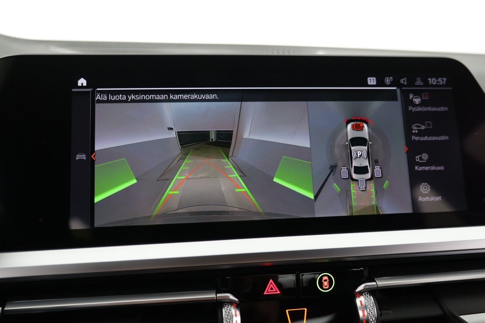 BMW 330 2019 G20 Sedan 330e Business M Sport *Acc / Harman & Kardon / Laser valot / 360-Kamera!* - Todella kovat varusteet / Harvinainen ulkoväri / Hyvin pidetty!