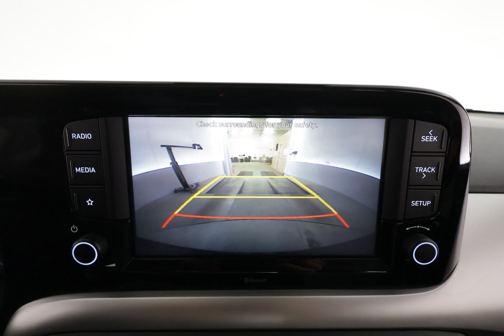 Hyundai i10 2020 1,0 MPI 67 hv 5AMT-automaatti 5-p Comfort * Vakkari / P.kamera / Lohko+Sisä / Kaistavahti / Ratinlämmitin * - 1.Om Suomi-auto / Kahdet renkaat aluvanteilla / Merkkihuollettu / Seuraava katsastus 02/28!