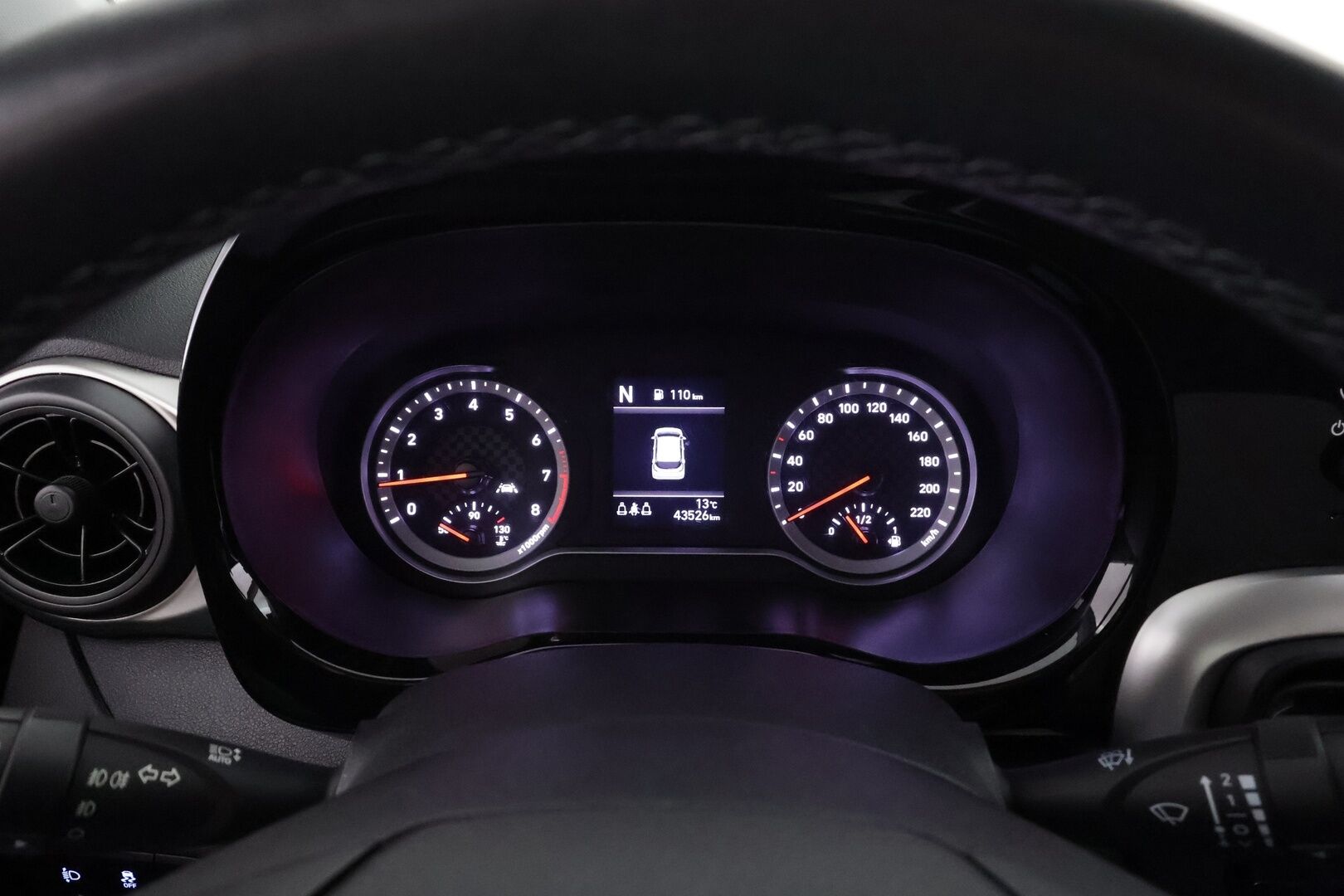 Hyundai i10 2020 1,0 MPI 67 hv 5AMT-automaatti 5-p Comfort * Vakkari / P.kamera / Lohko+Sisä / Kaistavahti / Ratinlämmitin * - 1.Om Suomi-auto / Kahdet renkaat aluvanteilla / Merkkihuollettu / Seuraava katsastus 02/28!