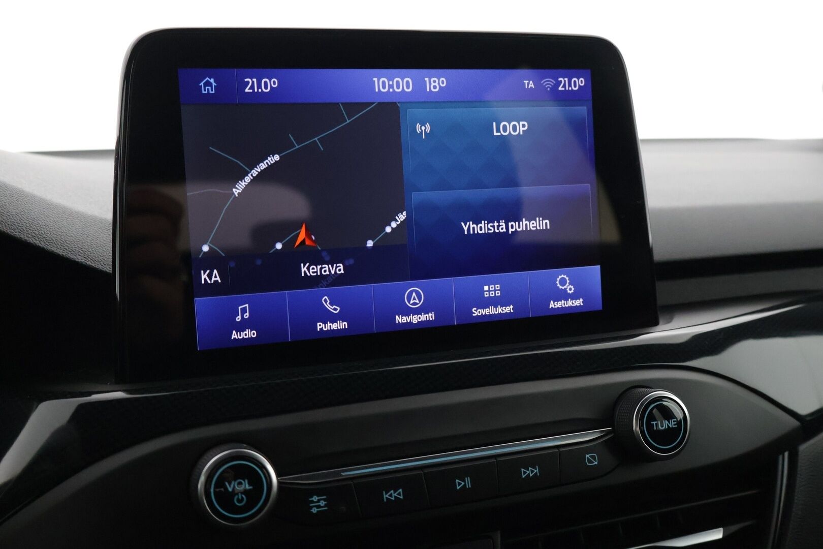 Ford Focus 2020 1,5 EcoBoost 182hv A8 ST-Line 5-ovinen / ACC / Webasto / P-tutkat / LED / Keyless / - Kahdet hyvät renkaat / Hyvä huoltohistoria 