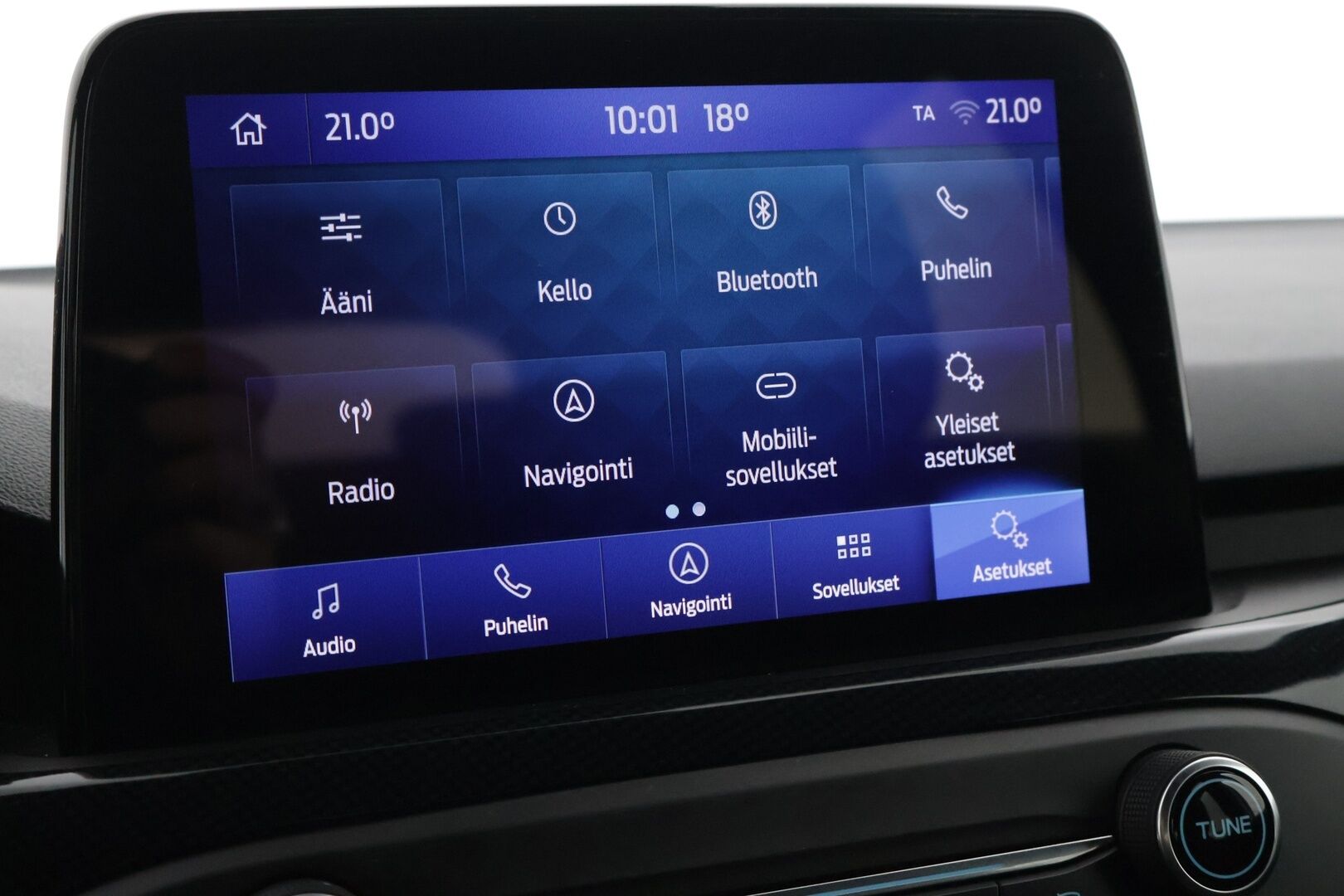 Ford Focus 2020 1,5 EcoBoost 182hv A8 ST-Line 5-ovinen / ACC / Webasto / P-tutkat / LED / Keyless / - Kahdet hyvät renkaat / Hyvä huoltohistoria 