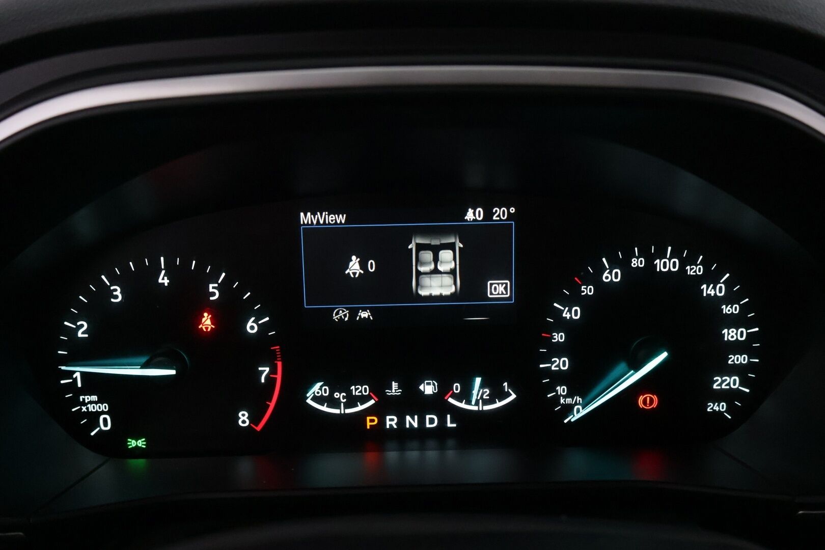 Ford Focus 2020 1,0 EcoBoost 125hv A8 - YritysOutlet - Myydään vain yrityksille - *Ohjayspyörän lämmitys / Kaistallapitoavustin / leimaa vuosi ja 9kk*