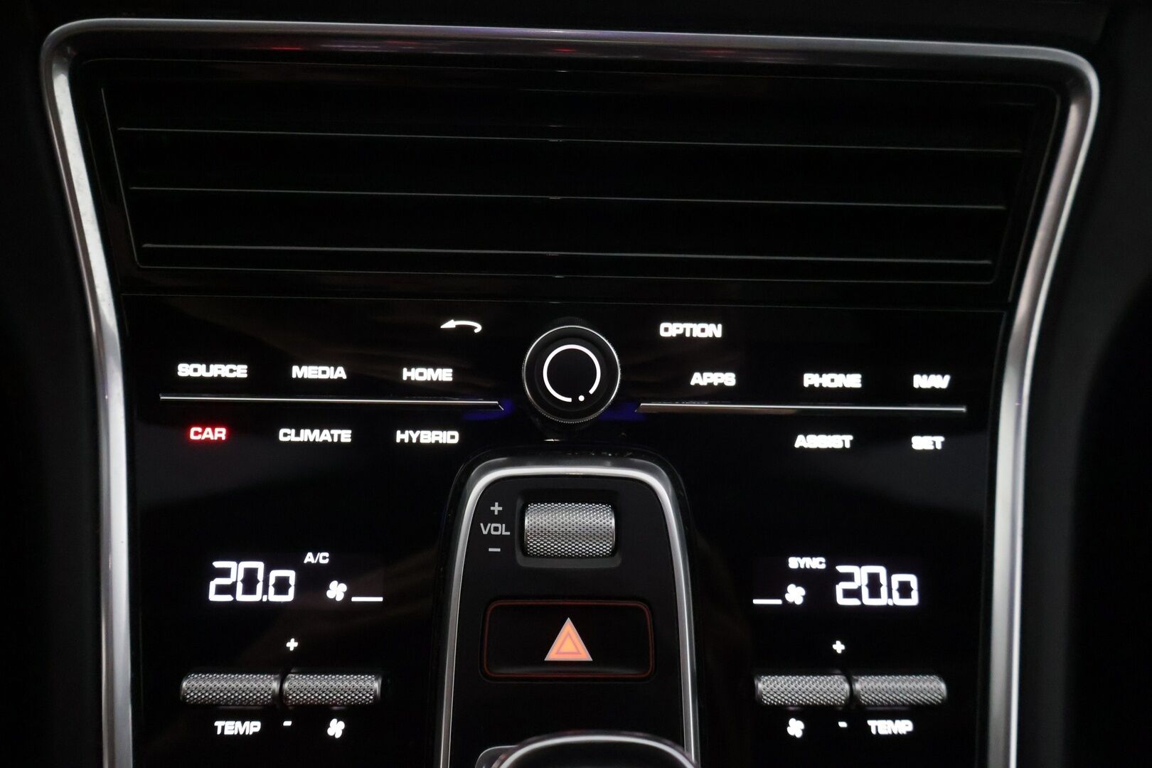 Porsche Panamera 2018 4 E-Hybrid - | Huippuvarusteet | 4-Pyöräohjaus | Imuovet | Hieronta | Ilmastoidut 14-ist. | Takanäyttö | Sport Chrono | BOSE | 360 | Sport-Putkisto | PDLS+ | PASM |