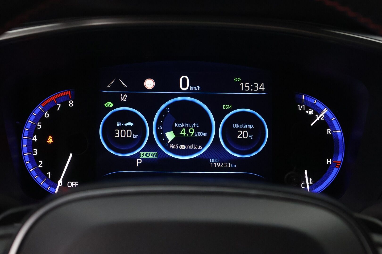 Toyota Corolla 2020 Touring Sports 2,0 Hybrid GR Sport - Suomiauto / Adapt.Vakkari / HUD / JBL Premium Audio / Merkkihuollot / Lohkolämmitin / Ratinlämmitin / Huippuvarusteet!