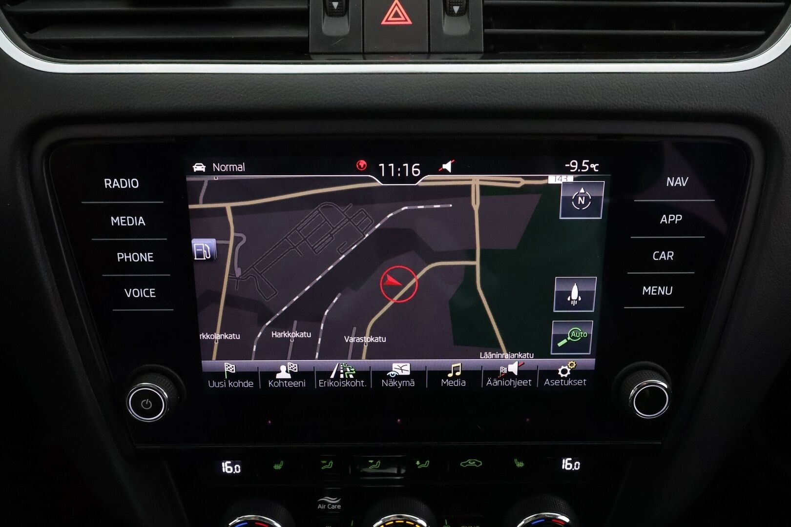 Skoda Octavia 2020 Combi 2,0 TDI 150 Style BusinessLine DSG * ACC / Webasto / Koukku / P.kamera / LED / Keyless / Apple & Android * - 1.Om Suomi-auto / Kahdet renkaat