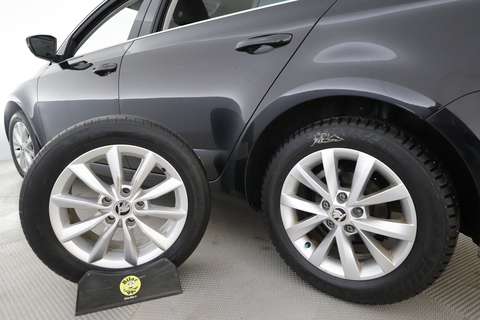 Skoda Octavia 2020 Combi 2,0 TDI 150 Style BusinessLine DSG * ACC / Webasto / Koukku / P.kamera / LED / Keyless / Apple & Android * - 1.Om Suomi-auto / Kahdet renkaat