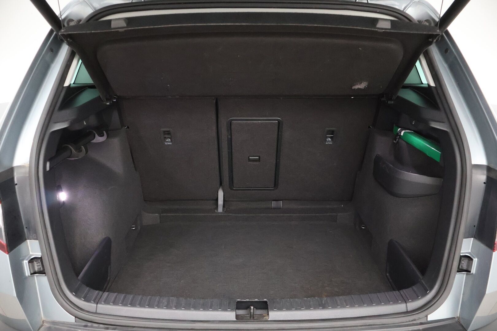 Skoda Karoq 2020 1,5 TSI Style BusinessLine DSG Autom. - Travel Assist | ACC | Webasto | Dynamic-LED | Koukku | Tulossa myyntiin, kysy lisätiedot myyjältä! 