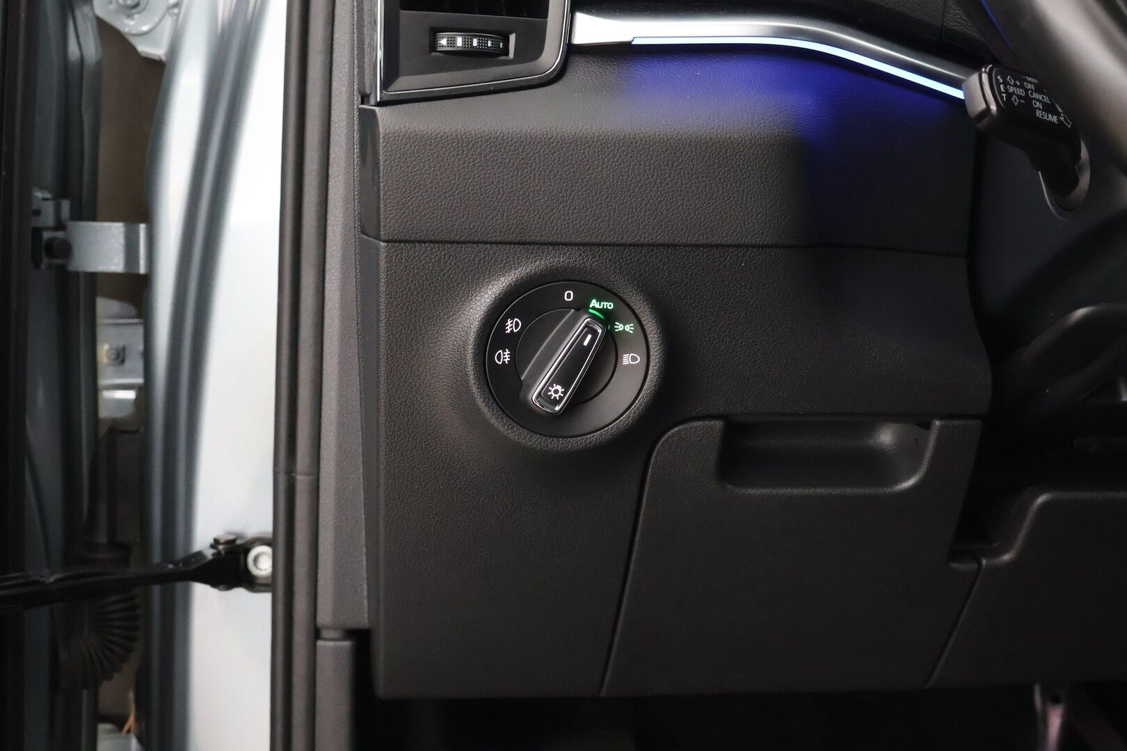 Skoda Karoq 2020 1,5 TSI Style BusinessLine DSG Autom. - Travel Assist | ACC | Webasto | Dynamic-LED | Koukku | Tulossa myyntiin, kysy lisätiedot myyjältä! 