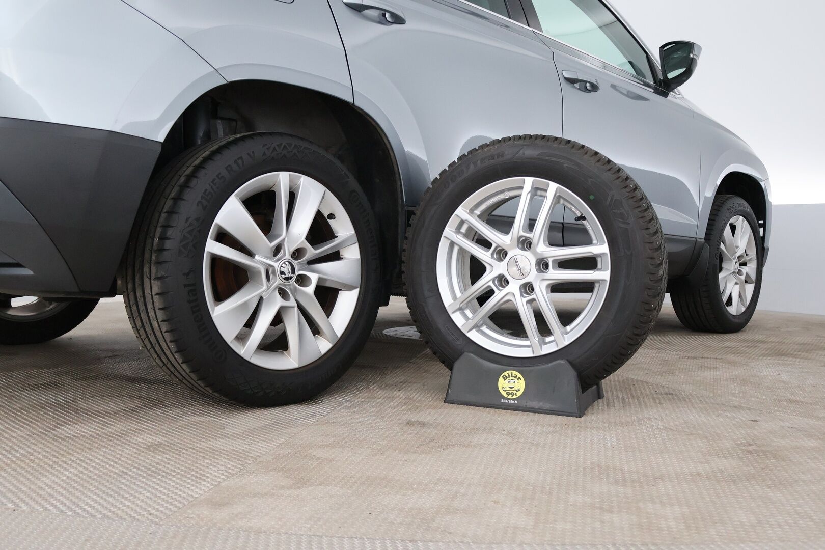 Skoda Karoq 2020 1,5 TSI Style BusinessLine DSG Autom. - Travel Assist | ACC | Webasto | Dynamic-LED | Koukku | Tulossa myyntiin, kysy lisätiedot myyjältä! 