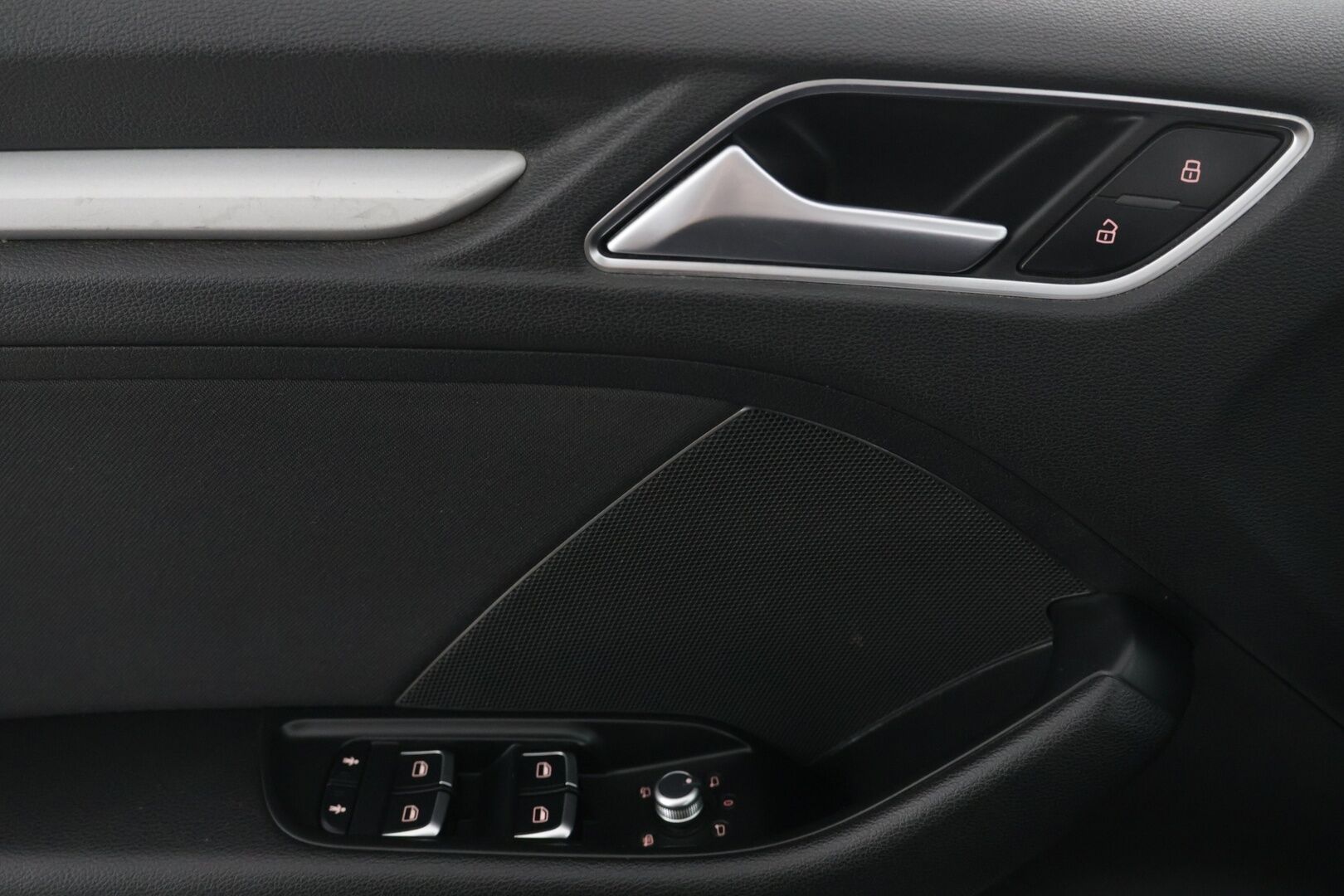 Audi A3 2015 Sportback 1,4 TFSI e-tron S tronic - Yritys Outlet- Myydään vain yrityksille!* - *Yritys Outlet- Myydään vain yrityksille!*| Juuri katsastettu / Webasto | Kessy | Panorama | Taloudellinen | Kattavat varusteet |  