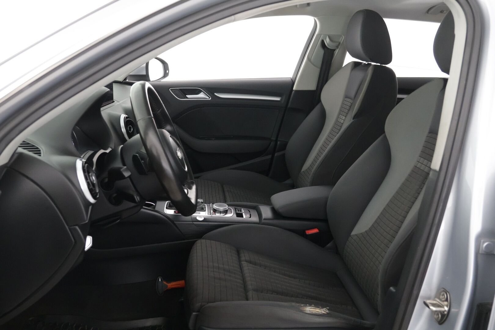 Audi A3 2015 Sportback 1,4 TFSI e-tron S tronic - Yritys Outlet- Myydään vain yrityksille!* - *Yritys Outlet- Myydään vain yrityksille!*| Juuri katsastettu / Webasto | Kessy | Panorama | Taloudellinen | Kattavat varusteet |  