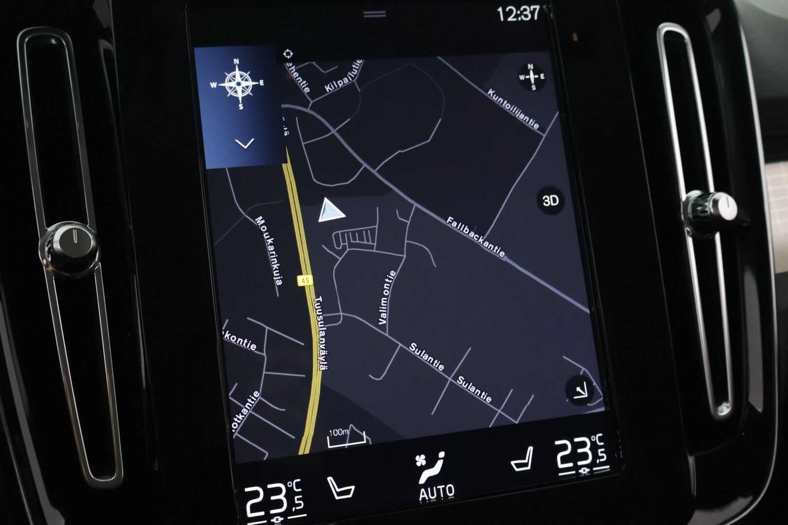 Volvo XC40 2020 T5 Twin Engine Business aut - ACC | Webasto | Vetokoukku | P.kamera | Navi | Pilot assist | CarPlay | LED | Keyless | Ratinlämmitin | 2x Renkaat alumiinivanteilla | Jakohihna tehty