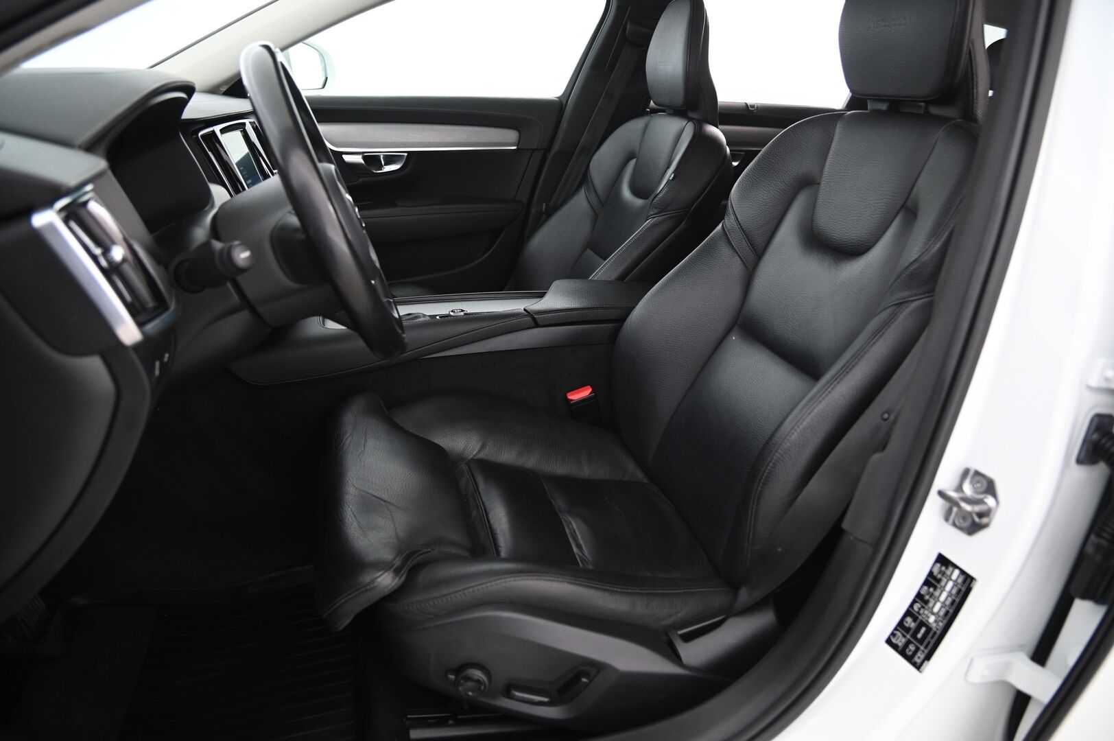 Volvo V90 2020 D4 AWD Inscription - | Adapt.Cruise | Sporttinahat | Kamera | VOC | Webasto | BLIS | Keyless | Juuri katsastettu! 