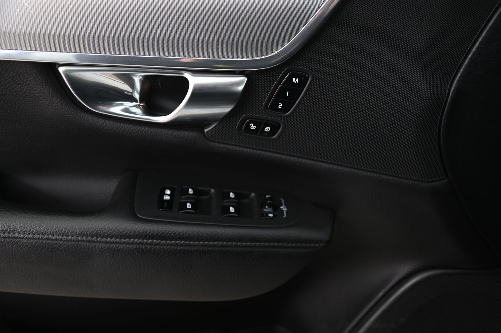 Volvo V90 2020 D4 AWD Inscription - | Adapt.Cruise | Sporttinahat | Kamera | VOC | Webasto | BLIS | Keyless | Juuri katsastettu! 