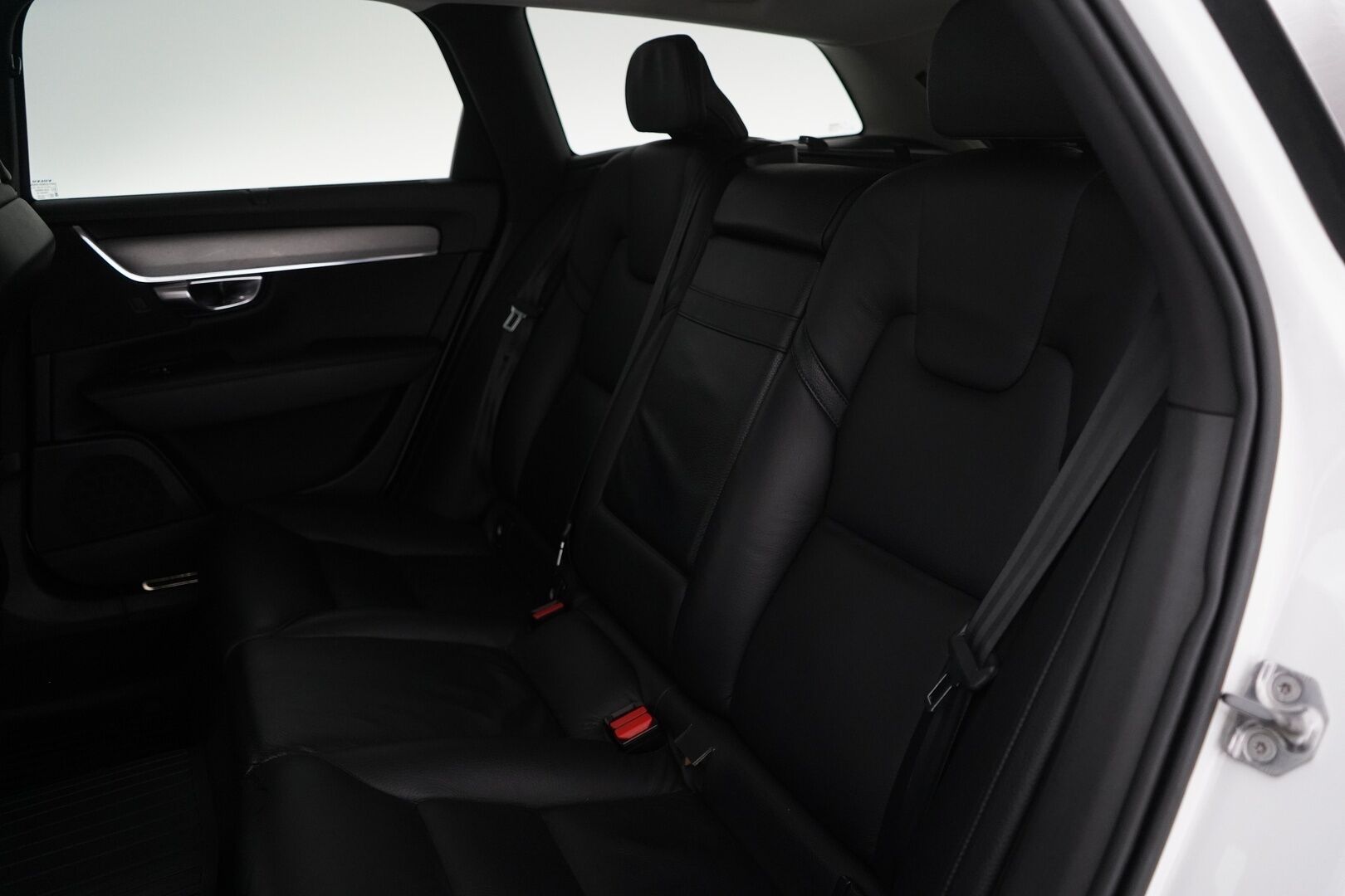 Volvo V90 2020 D4 AWD Inscription *Adapt.Cruise / Sporttinahat / Kamera / VOC / Webasto / BLIS* - Adapt.Cruise / Sporttinahat / Kamera / VOC / Webasto / BLIS / Keyless - HULLUT AVAJAISHULINAT KORKOTARJOUS 3,29 %