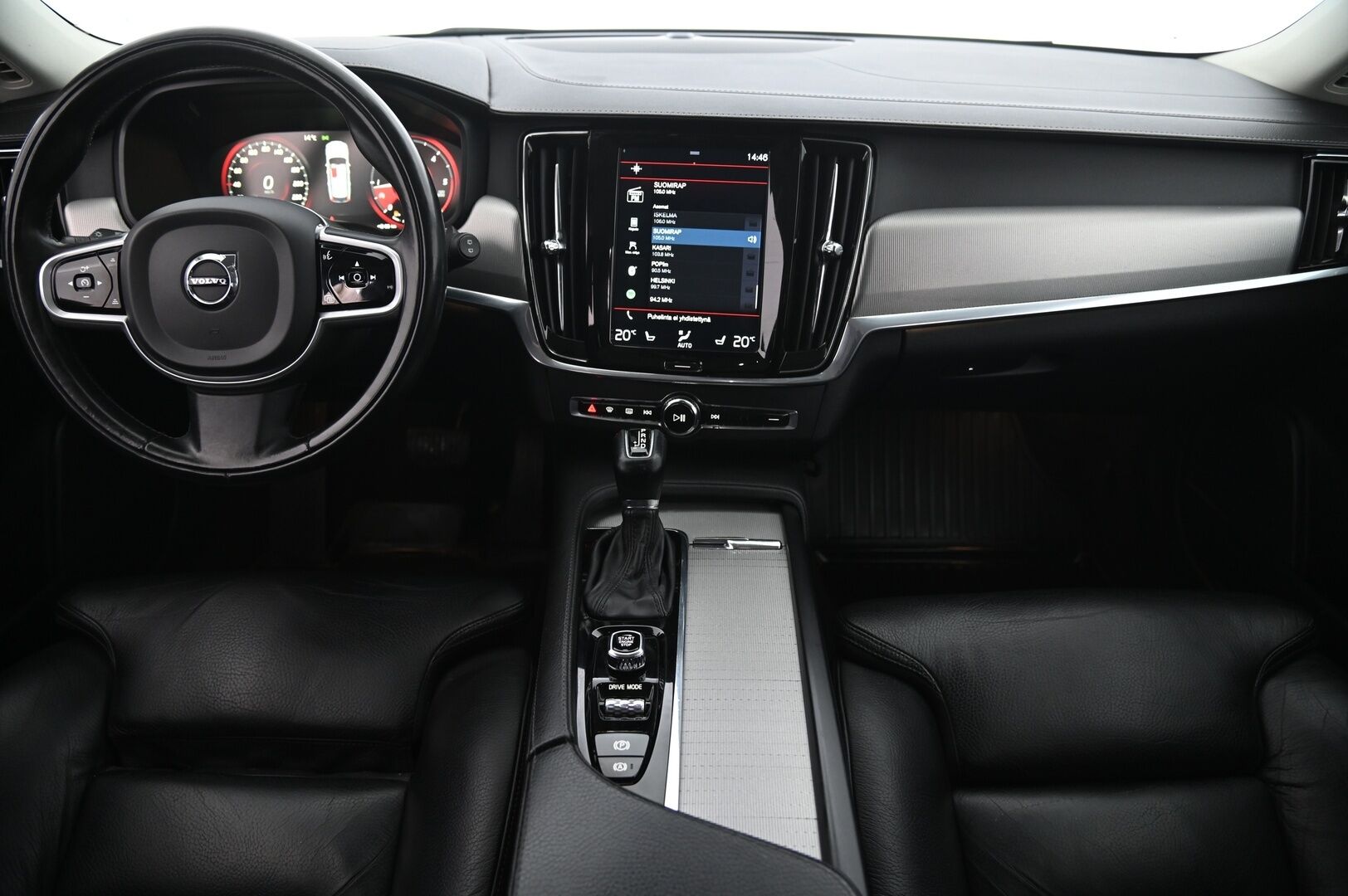 Volvo V90 2020 D4 AWD Inscription - | Adapt.Cruise | Sporttinahat | Kamera | VOC | Webasto | BLIS | Keyless | Juuri katsastettu! 