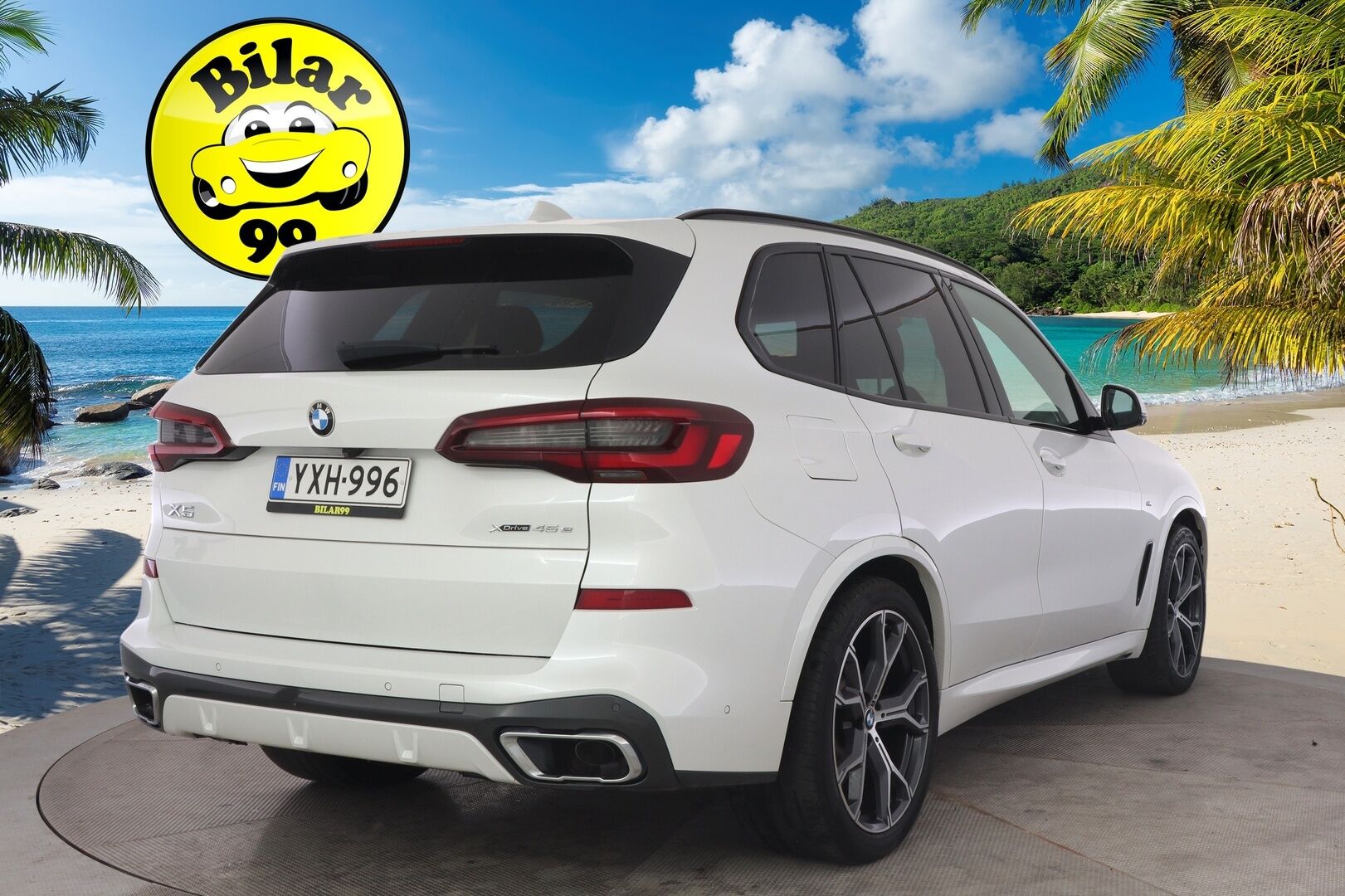 BMW X5 2020 G05 xDrive45e A M sport *Laser / DAP / ACC / BLIS / Ilma-alusta / Koukku / HUD / 360° / Harman/Kardon / Comfort Access* - 3,99 % KORKOTARJOUS TÄHÄN AUTOON 16.9. ASTI! - Harvinainen Suomi-auto! / Näyttävä ja kattavasti varusteltu!