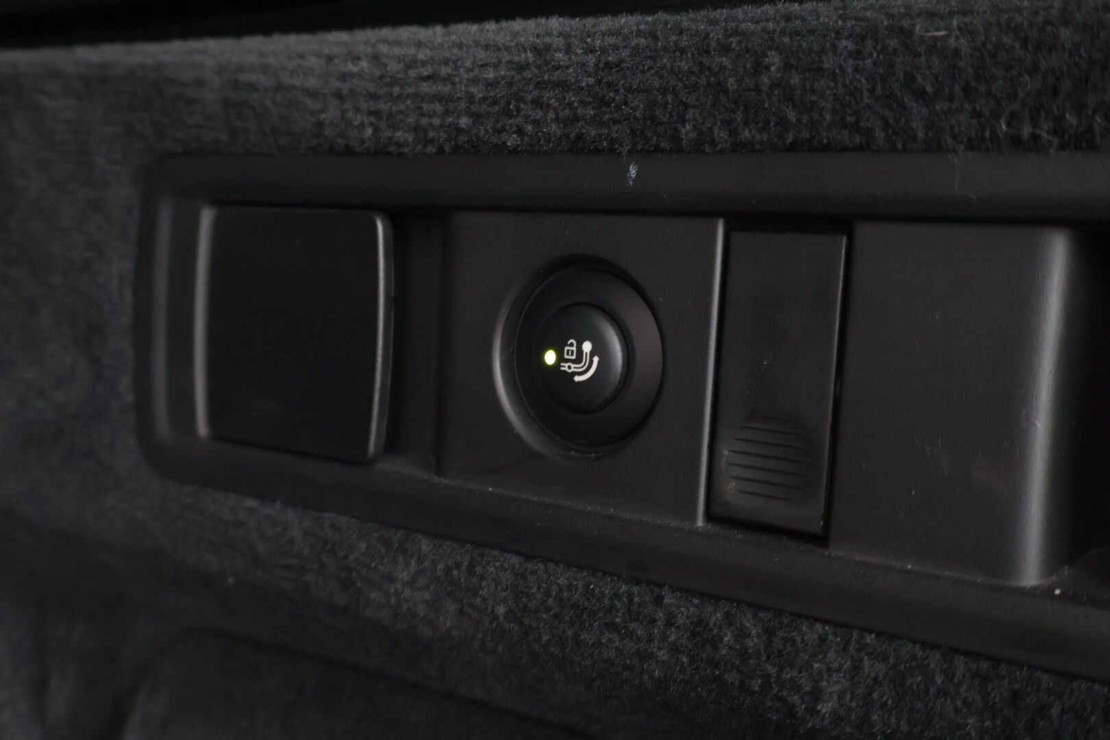 BMW X5 2020 G05 xDrive45e A M sport *Laser / DAP / ACC / BLIS / Ilma-alusta / Koukku / HUD / 360° / Harman/Kardon / Comfort Access* - Harvinainen Suomi-auto! / Näyttävä ja kattavasti varusteltu! - HULLUT BLACKWEEK JATKOT - KORKOTARJOUS 2,49%